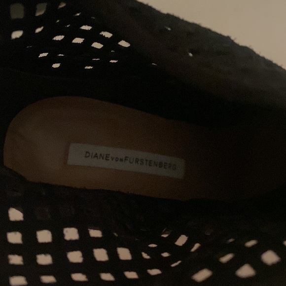 Diane Von Furstenberg Black Bootie Heels - Picture 6 of 6